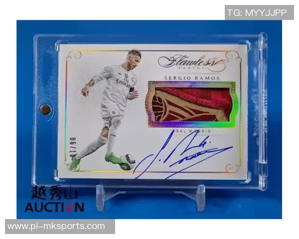 拉莫斯足球球星挂件经典设计展现荣耀与激情完美融合 拉莫斯足球球星挂件经典设计展现荣耀与激情完美融合