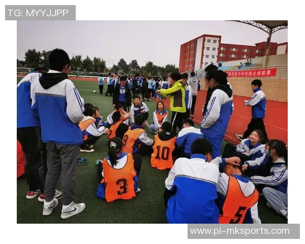 清远足球球星成长历程与拼搏精神展现地方体育魅力风采 清远足球球星成长历程与拼搏精神展现地方体育魅力风采