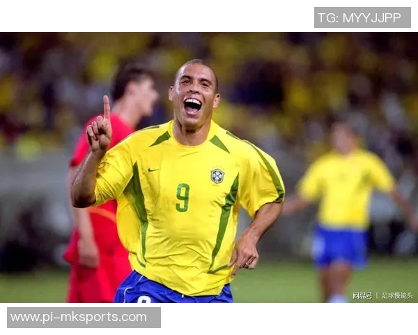 《足球巨星跨界挑战全能综艺为球迷打造最强娱乐盛宴》 《足球巨星跨界挑战全能综艺为球迷打造最强娱乐盛宴》