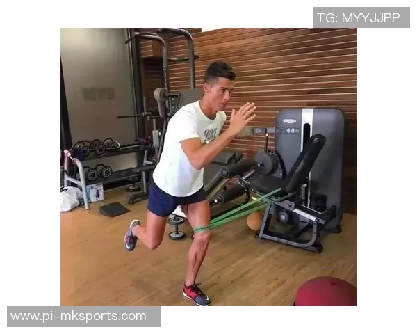 八块腹肌的中国足球明星是谁他的身材背后藏着怎样的故事 八块腹肌的中国足球明星是谁他的身材背后藏着怎样的故事